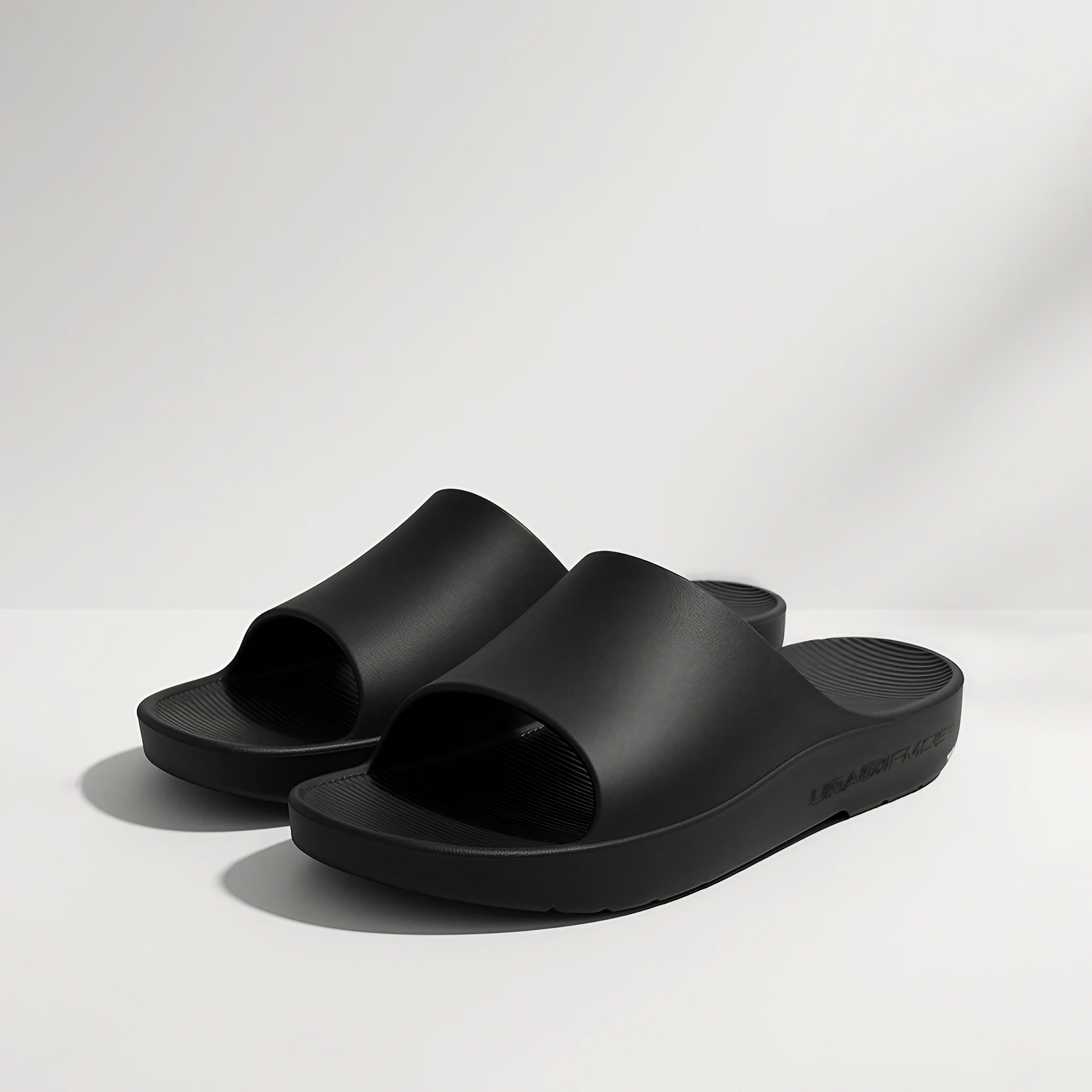 りり REFREXリカバリーサンダル